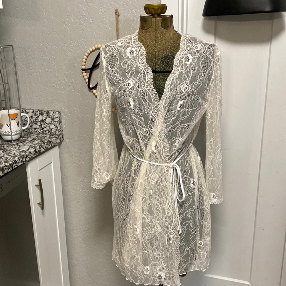 VINTAGE LINEA DONATELLA LACEY FAIRY ROBE NIGHTIE SIZE SMALL